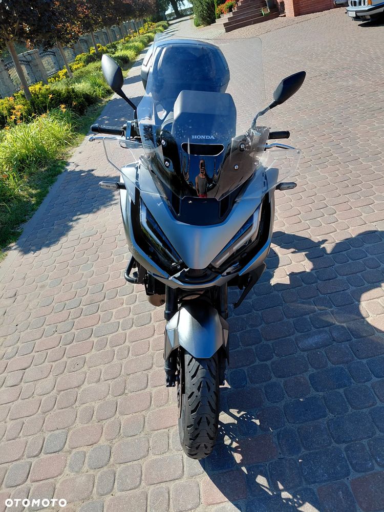 Honda NT - 8