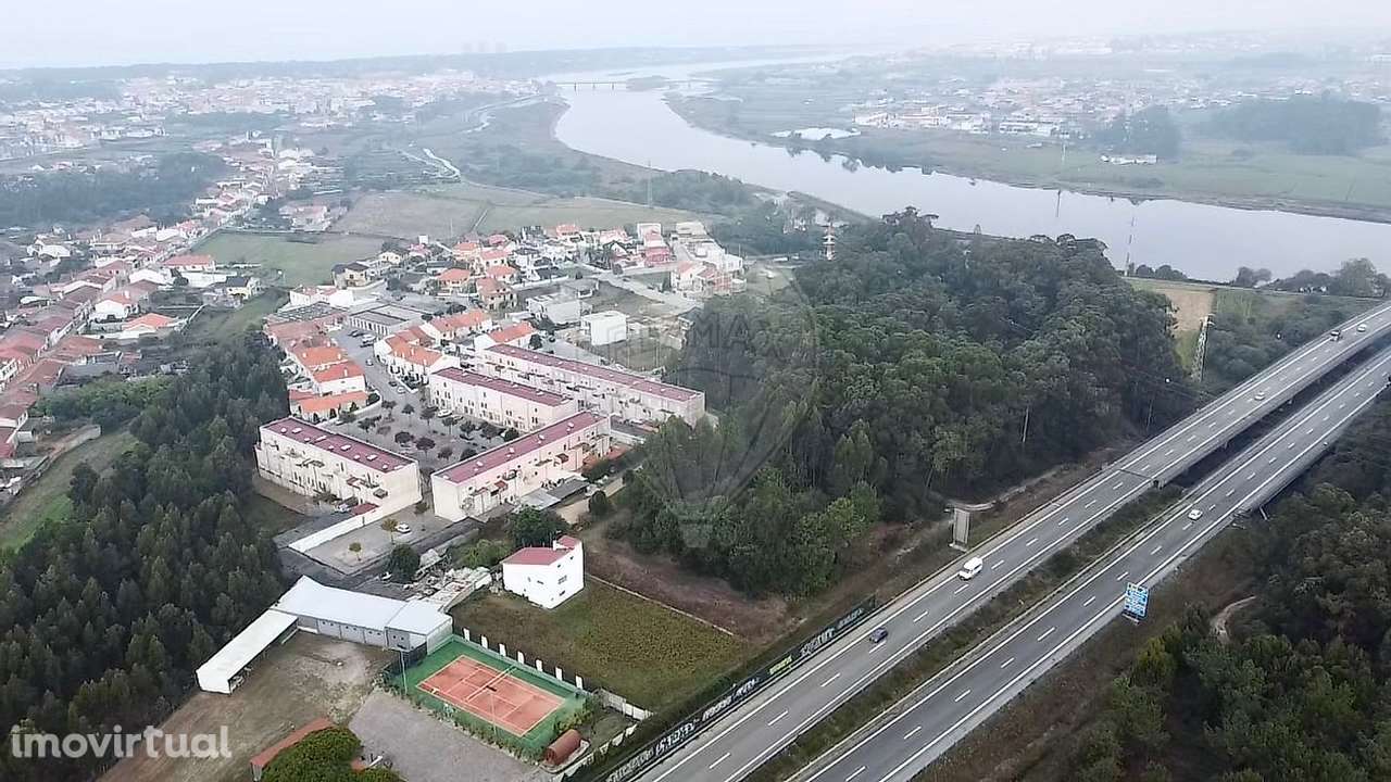 Terreno  para venda - Grande imagem: 2/8