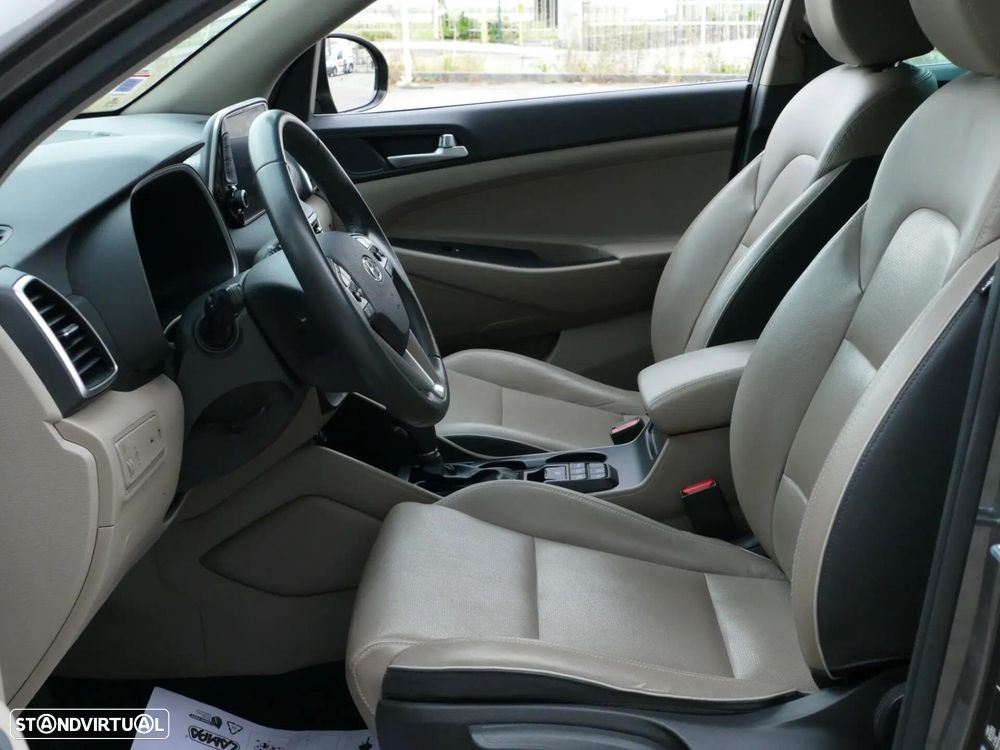 Hyundai Tucson 1.6 CRDi Premium DCT - 28