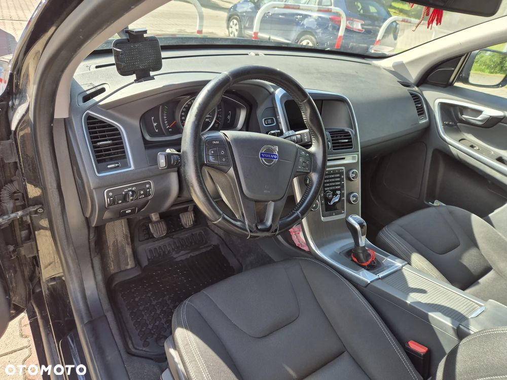 Volvo XC 60 - 2