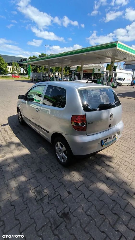 Volkswagen Fox - 2