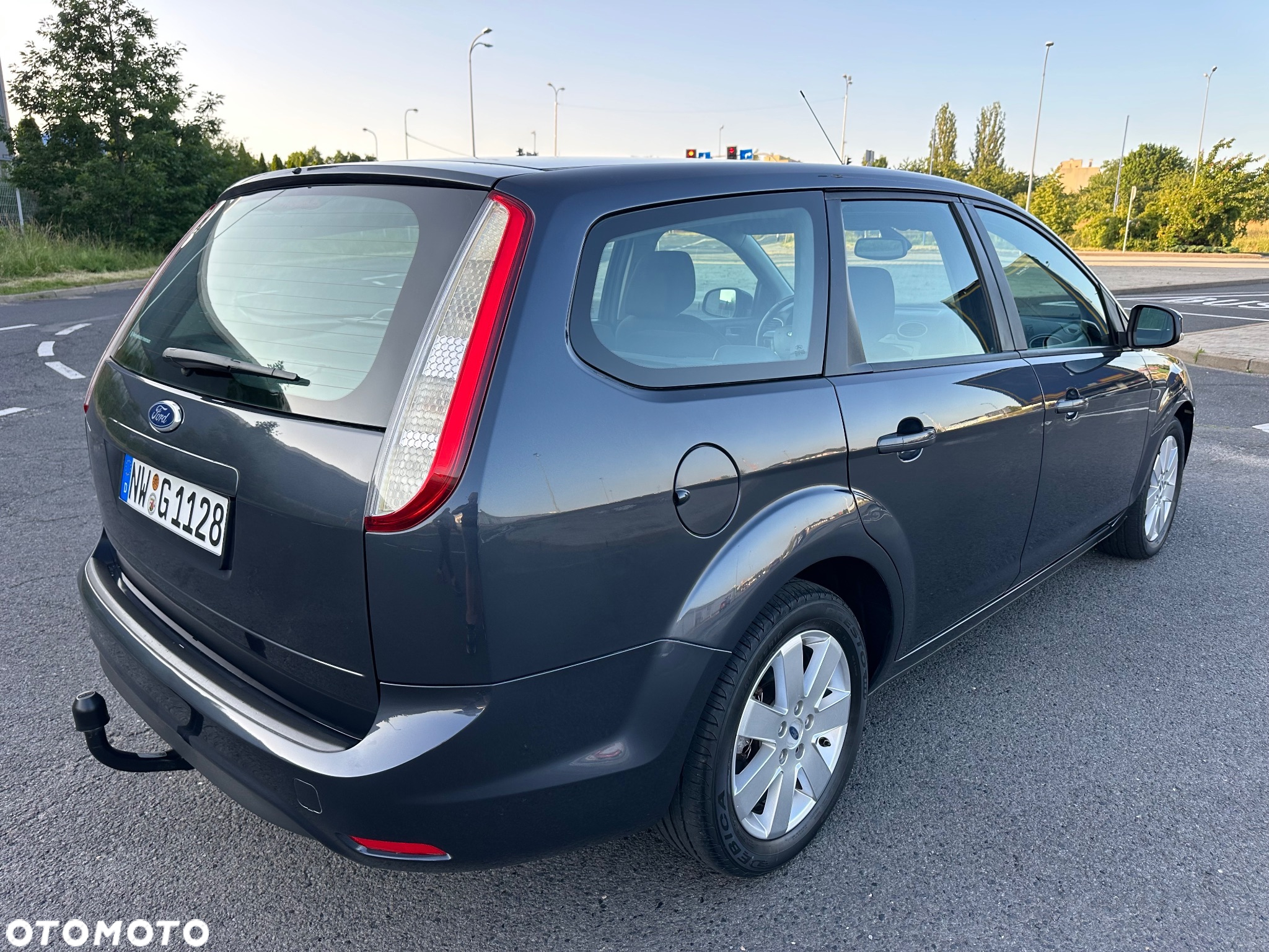 Ford Focus 1.6 TDCi Connection - 11