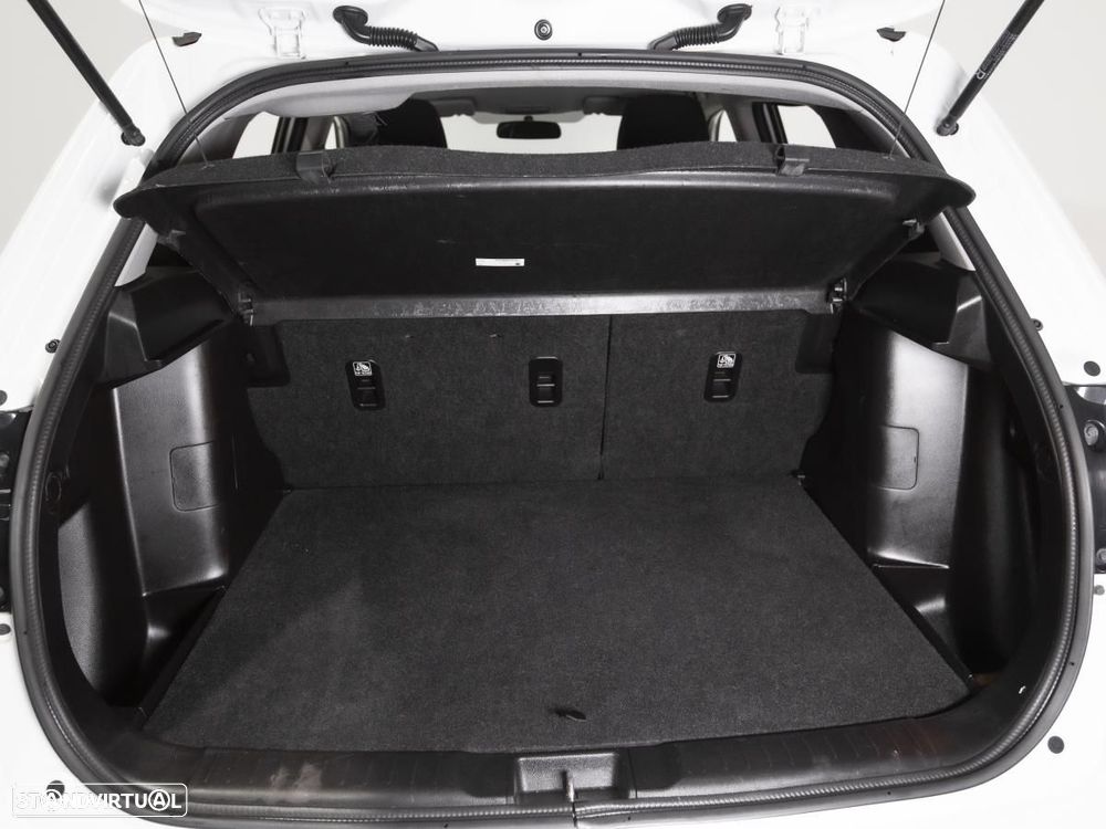 Suzuki Vitara 1.6 DDiS GLE 4WD - 12