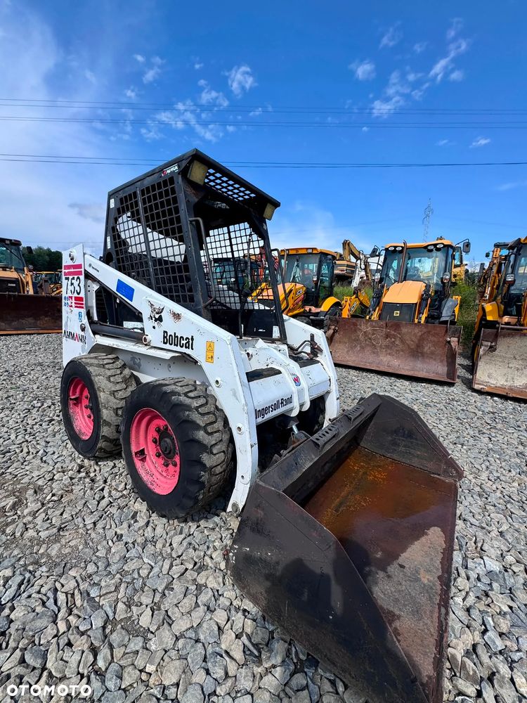 Bobcat 753* MINIŁADOWARKA BOBCAT 753** ŁADOWARKA BOBCAT 753** - 6