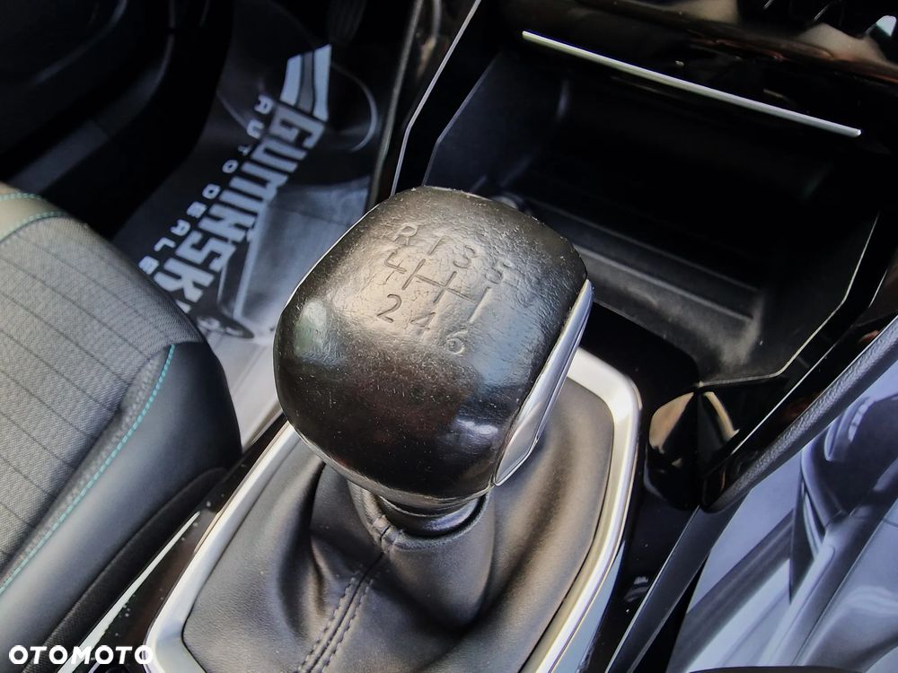 Peugeot 2008 BlueHDi 110 Allure - 22