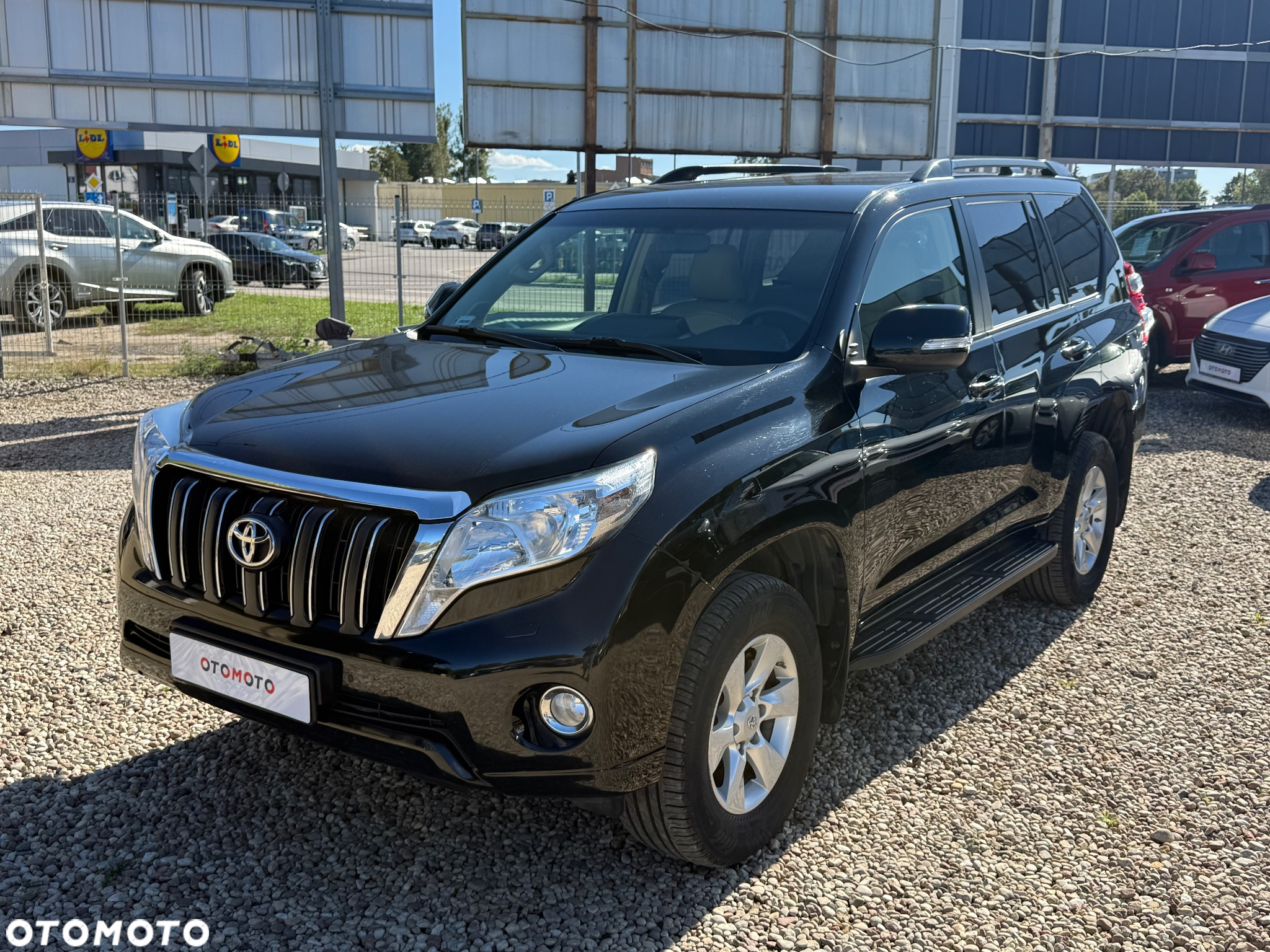 Toyota Land Cruiser - 5