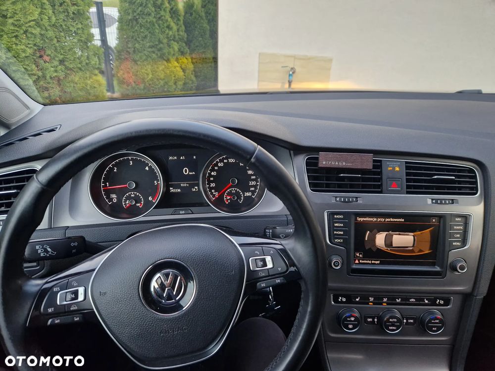 Volkswagen Golf 1.6 TDI BlueMotion Technology DSG Comfortline - 3