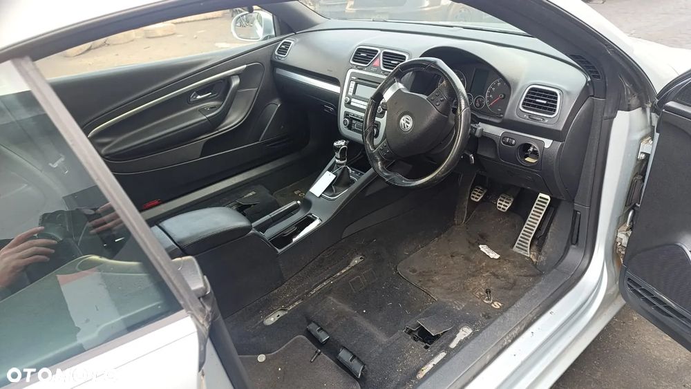 35052 volkswagen EOS 2.0TDI BMM na części skrzynia KNS ok lakier LK7W - 18