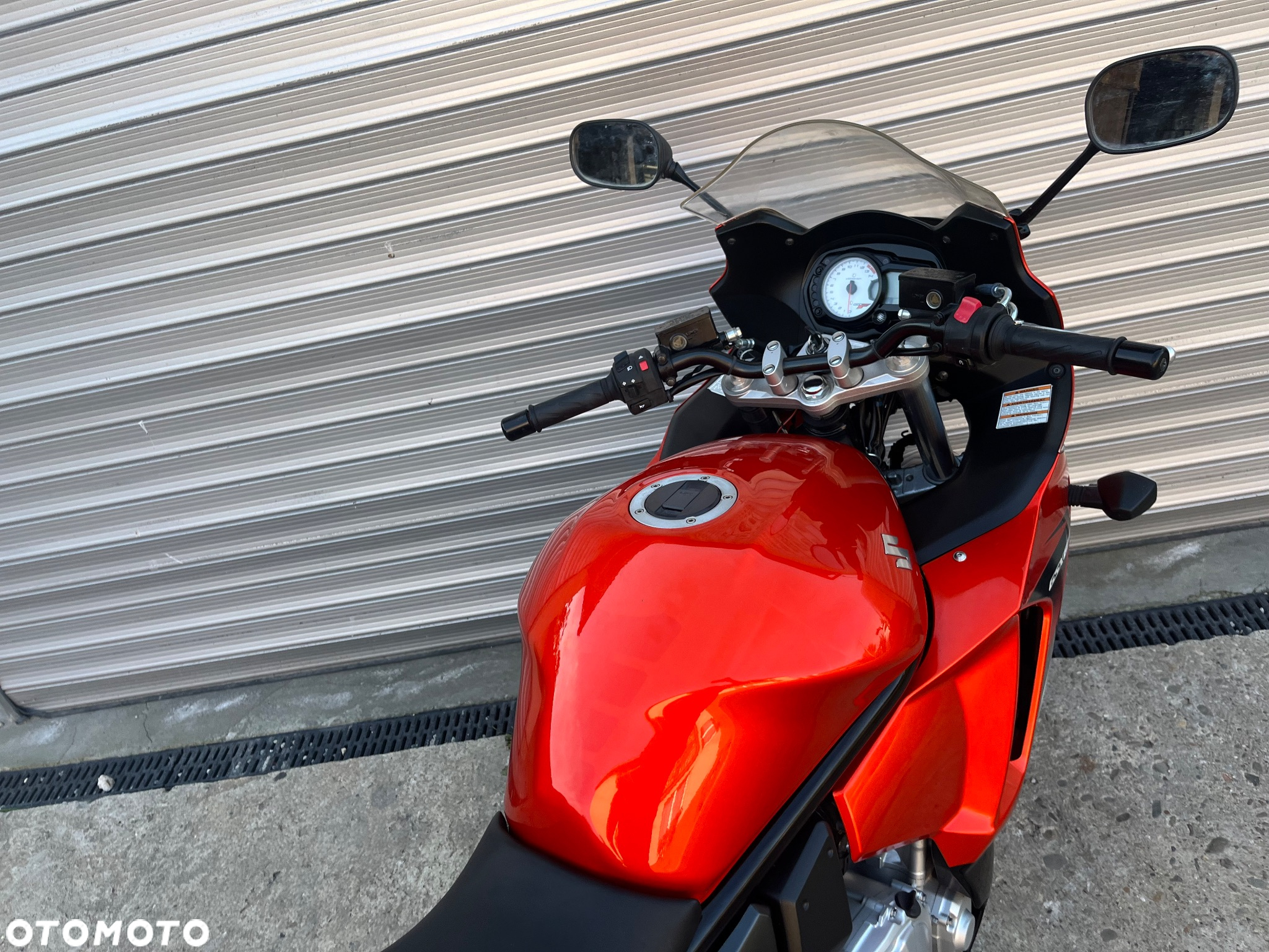 Suzuki GSX-F - Katana - 13
