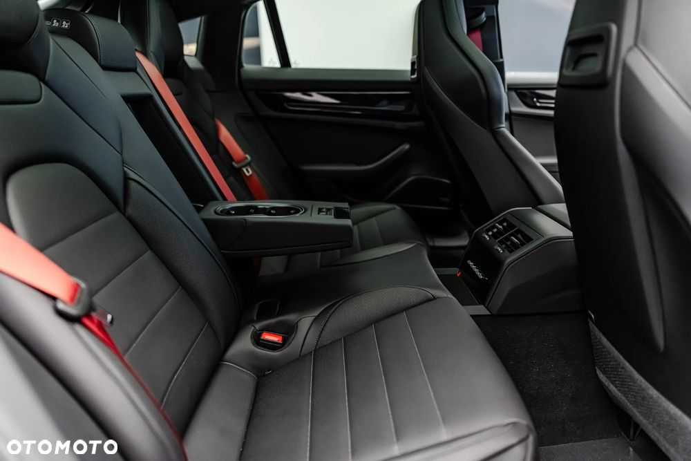 Porsche Panamera - 10