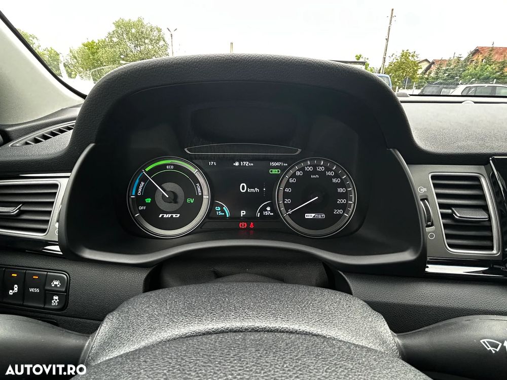 Kia Niro 1.6 GDI PHEV 2WD Aut. Edition 7 - 17