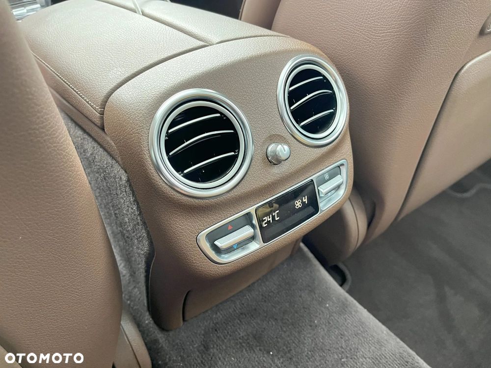 Mercedes-Benz Klasa E - 13