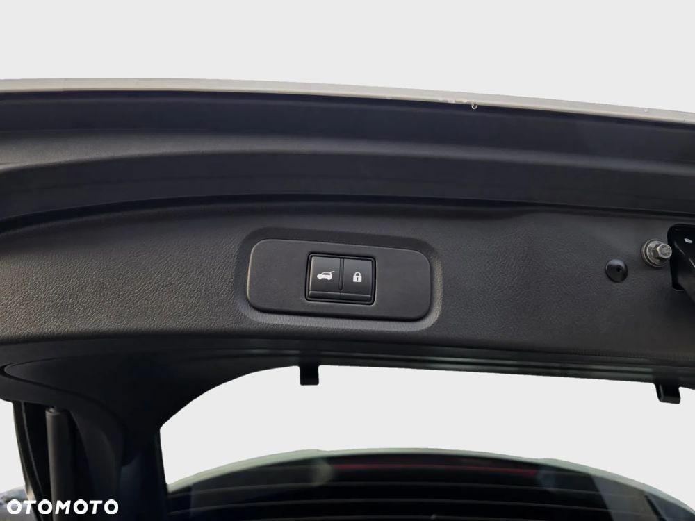 Nissan Qashqai 1.3 DIG-T MHEV Xtronic Tekna - 22