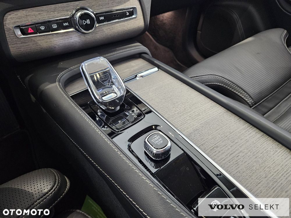 Volvo XC 90 - 33