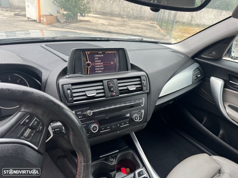 BMW 120 d Aut. Sport Line - 10