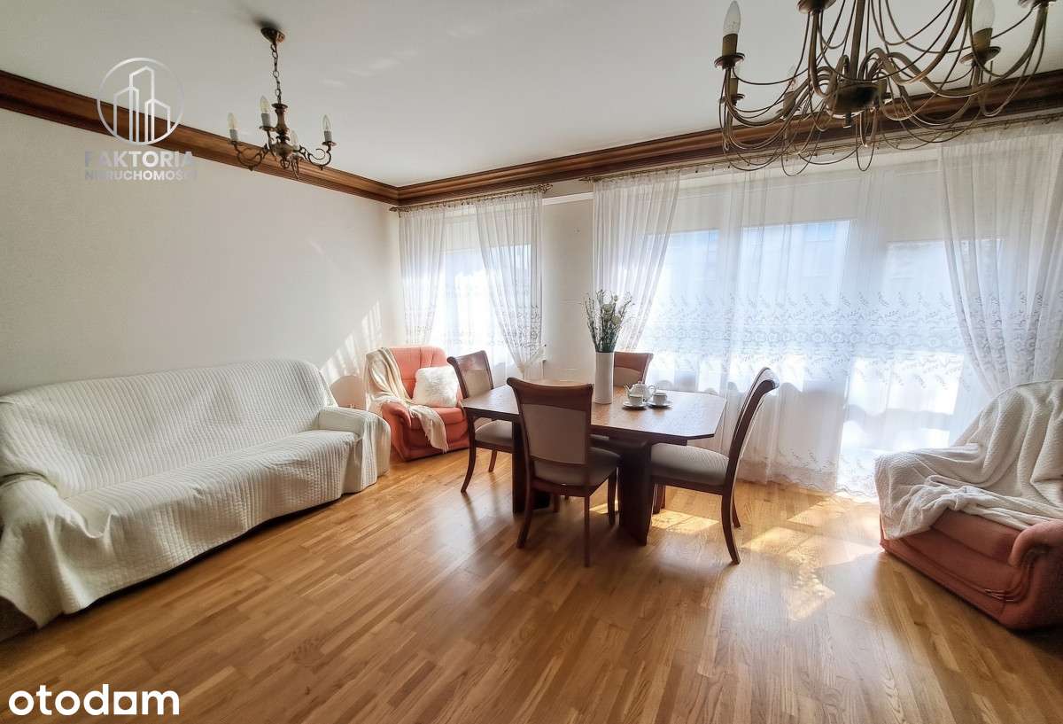 Trzy pokoje, 58 m2, 2 piętro, Towarowa