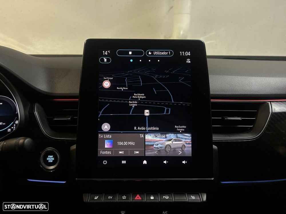 Renault Arkana 1.6 E-Tech R.S.Line - 26