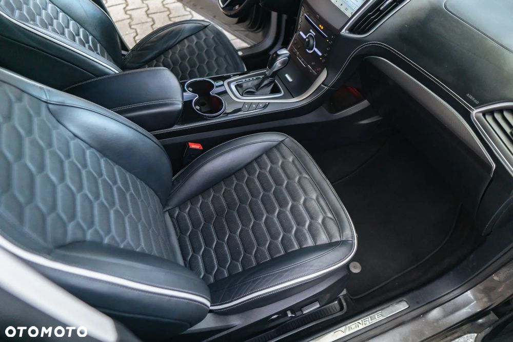 Ford S-Max 2.0 TDCi Bi-Turbo Vignale PowerShift - 19