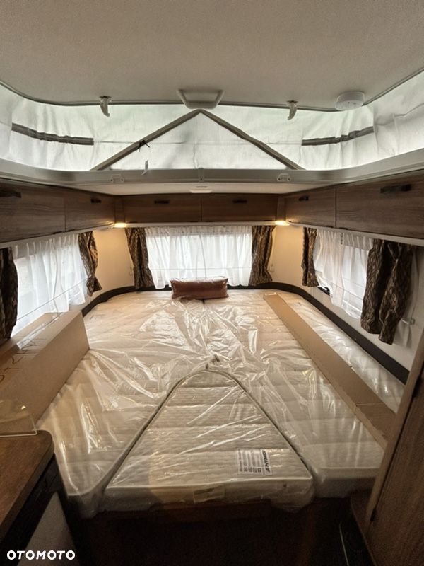 Hymer-Eriba Touring 542 - 8