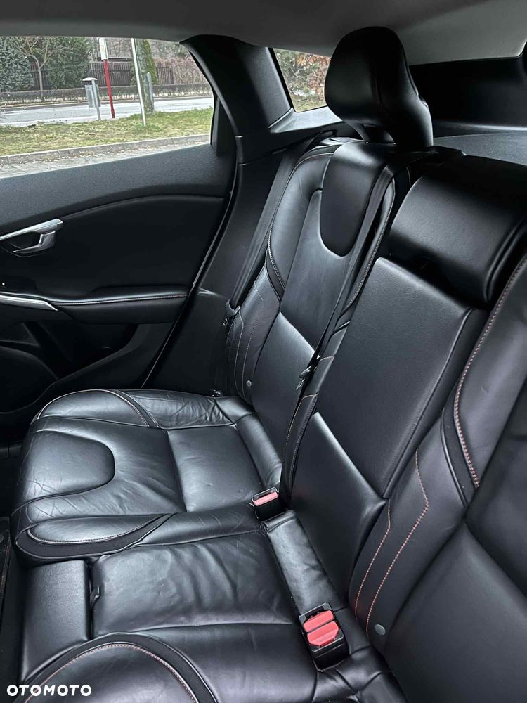 Volvo V40 D2 Drive-E Momentum - 15