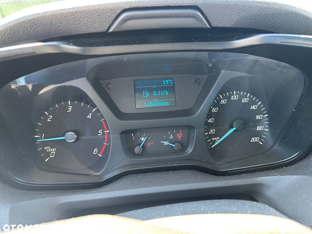 Ford Transit - 11