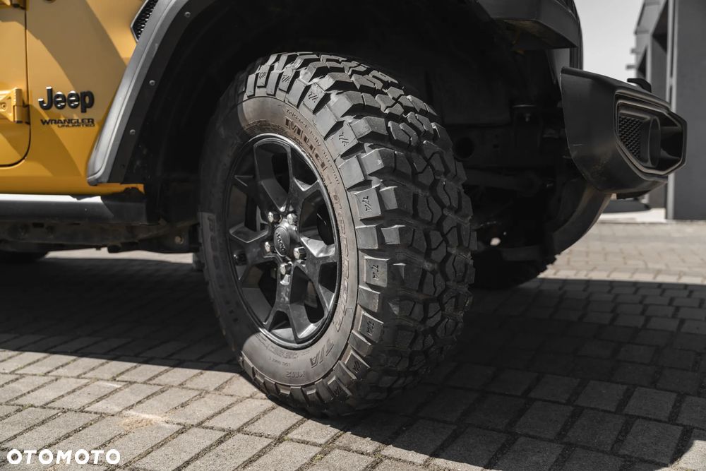 Jeep Wrangler - 22