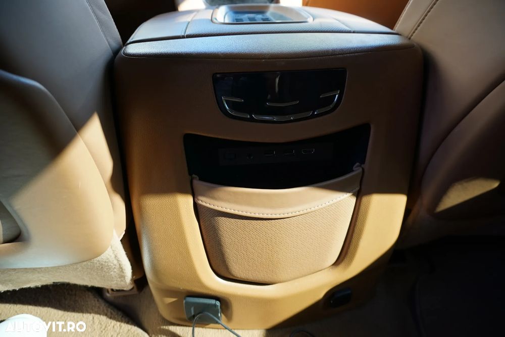 Cadillac Escalade 6.2 V8 Premium - 14