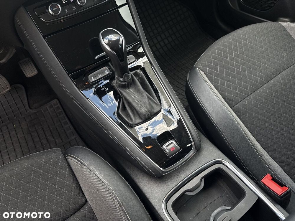 Opel Grandland X - 16