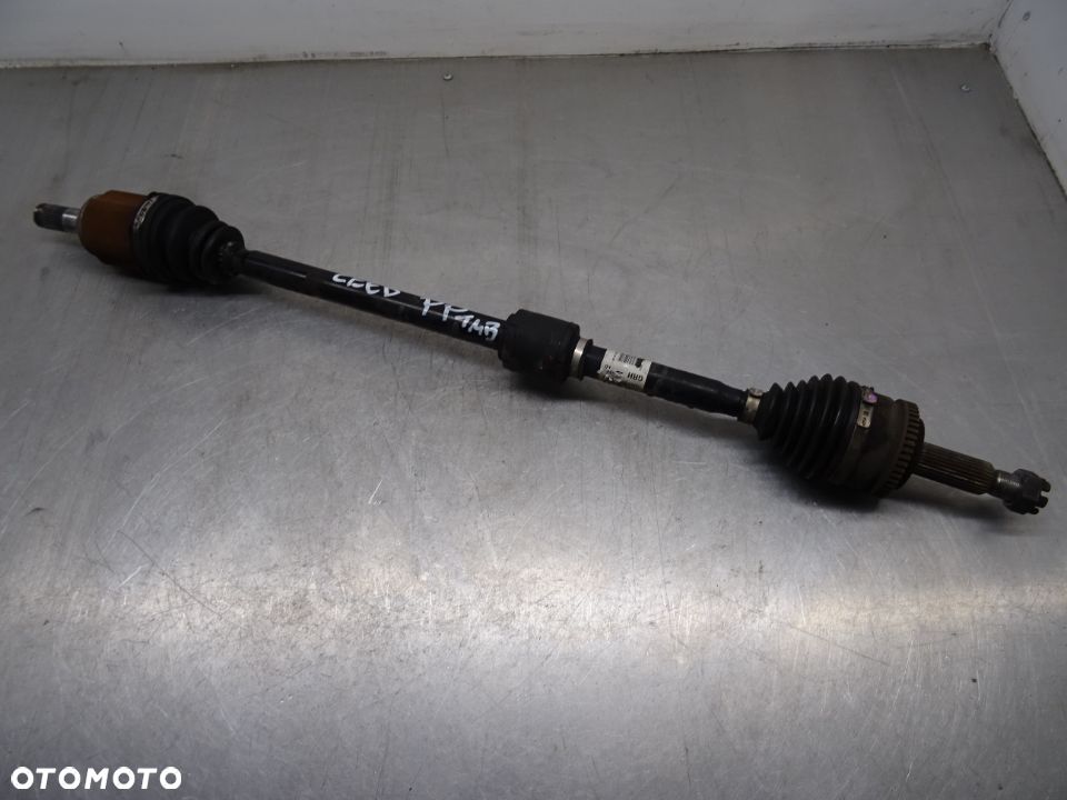KIA CEED HB 5D 06-09 1.4B PÓŁOŚ PRAWA PRAWY PRZÓD - 1