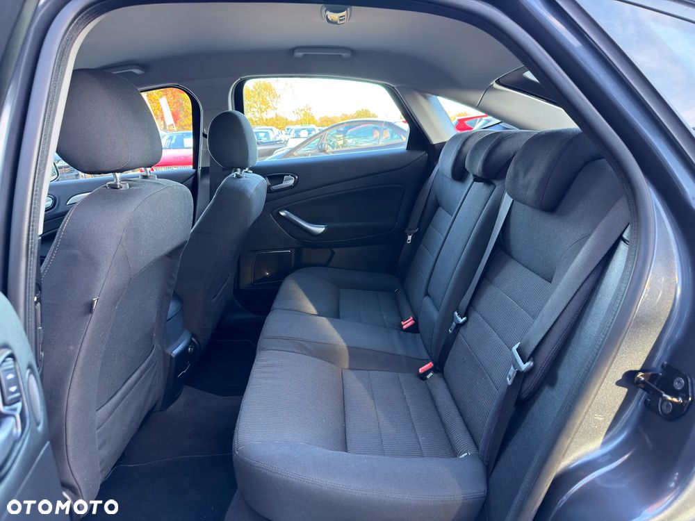 Ford Mondeo 2.0 Titanium X - 30