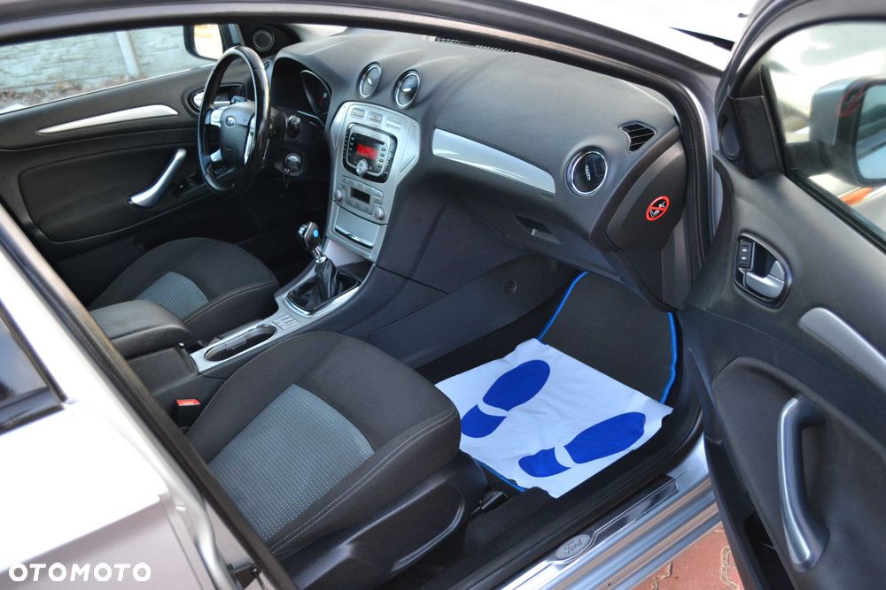 Ford Mondeo - 6