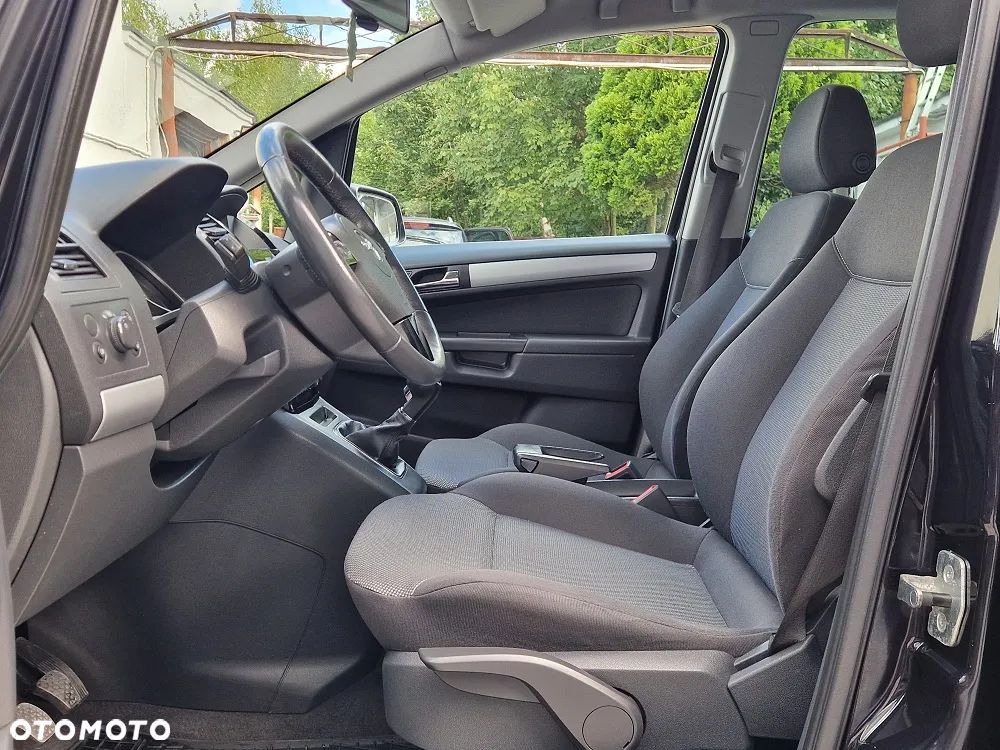 Opel Zafira 1.8 111 - 16