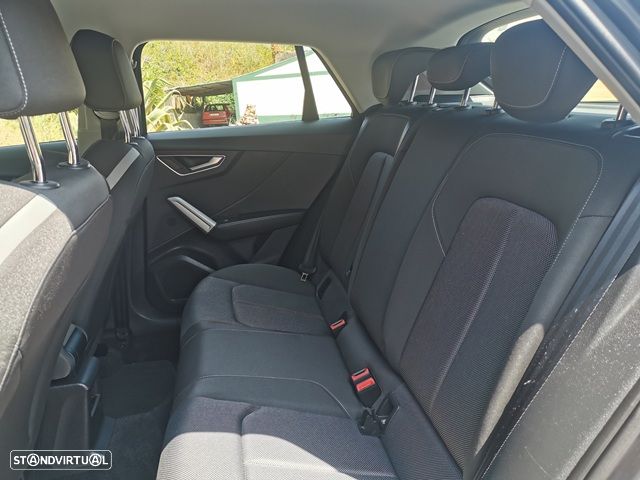 Audi Q2 30 TFSI - 23