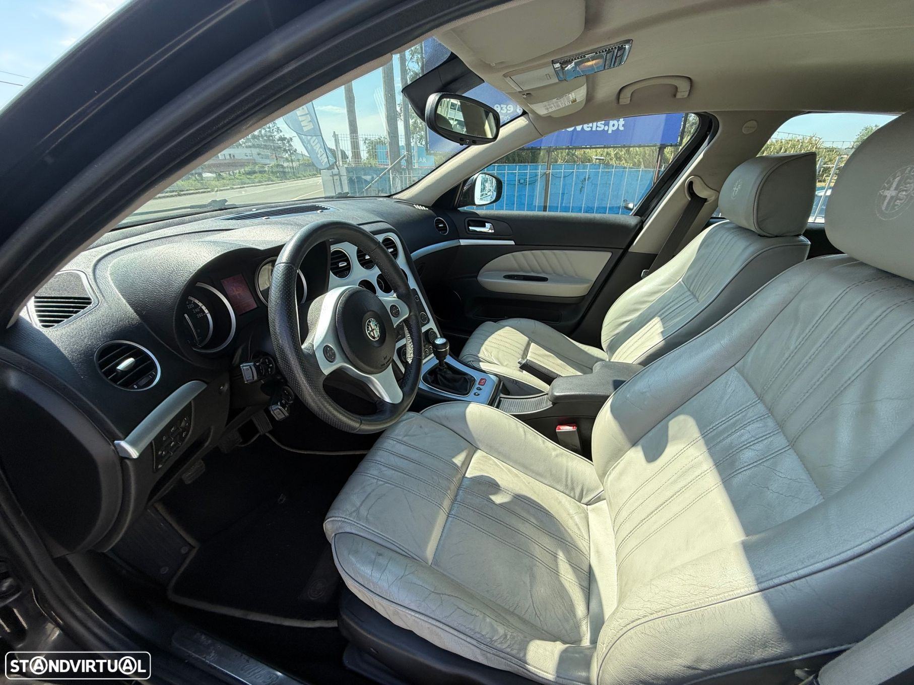 Alfa Romeo 159 Sportwagon 1.9 JTDm 16V 280 - 12