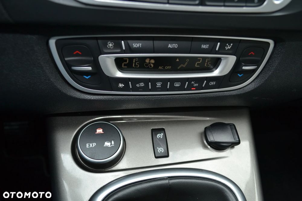 Renault Scenic Energy TCe 115 S&S Xmod Bose Edition - 31