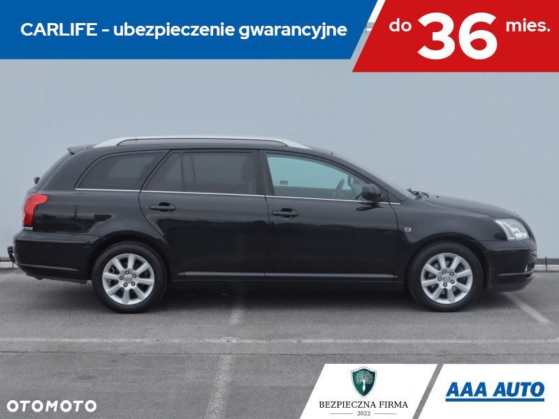 Toyota Avensis - 8