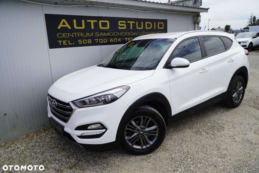 Hyundai Tucson 1.7 CRDI BlueDrive Comfort 2WD - 37