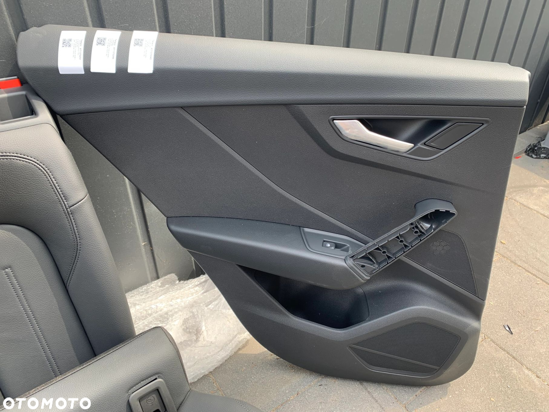 FOTELE TAPICERKA ELEMENTY WNĘTRZA AUDI Q2 81A SKÓRA MANUAL JAK NOWE - 11