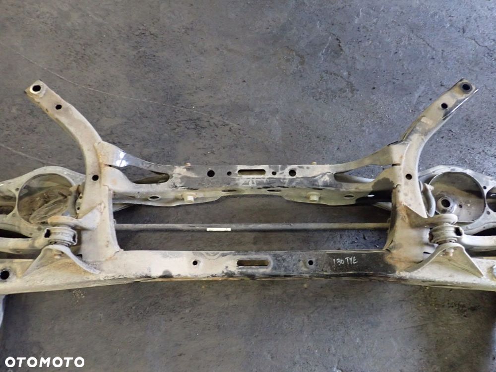 SANKI WÓZEK KOŁYSKA TYŁ HYUNDAI I30 III KOMBI - 3