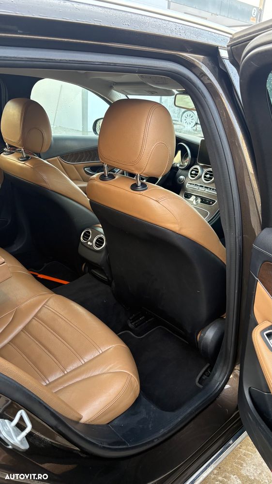 Mercedes-Benz C - 17