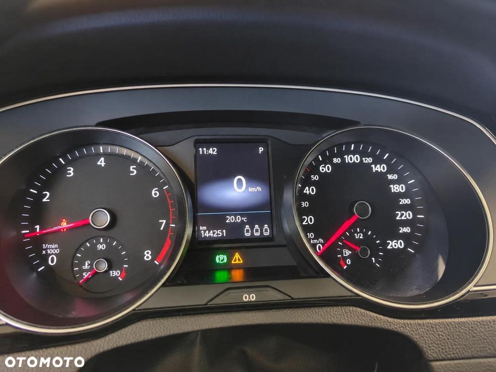 Volkswagen Passat 1.5 TSI EVO Business DSG - 7