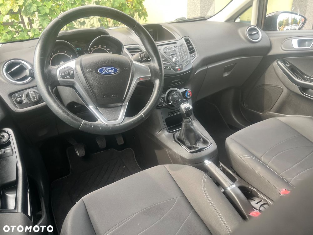 Ford Fiesta 1.4 Champions Edition - 9