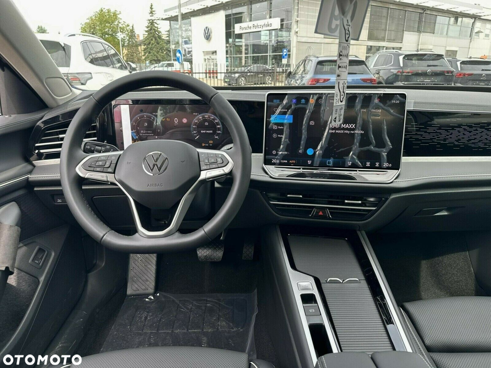 Volkswagen Passat 1.5 TSI ACT mHEV Elegance DSG - 14