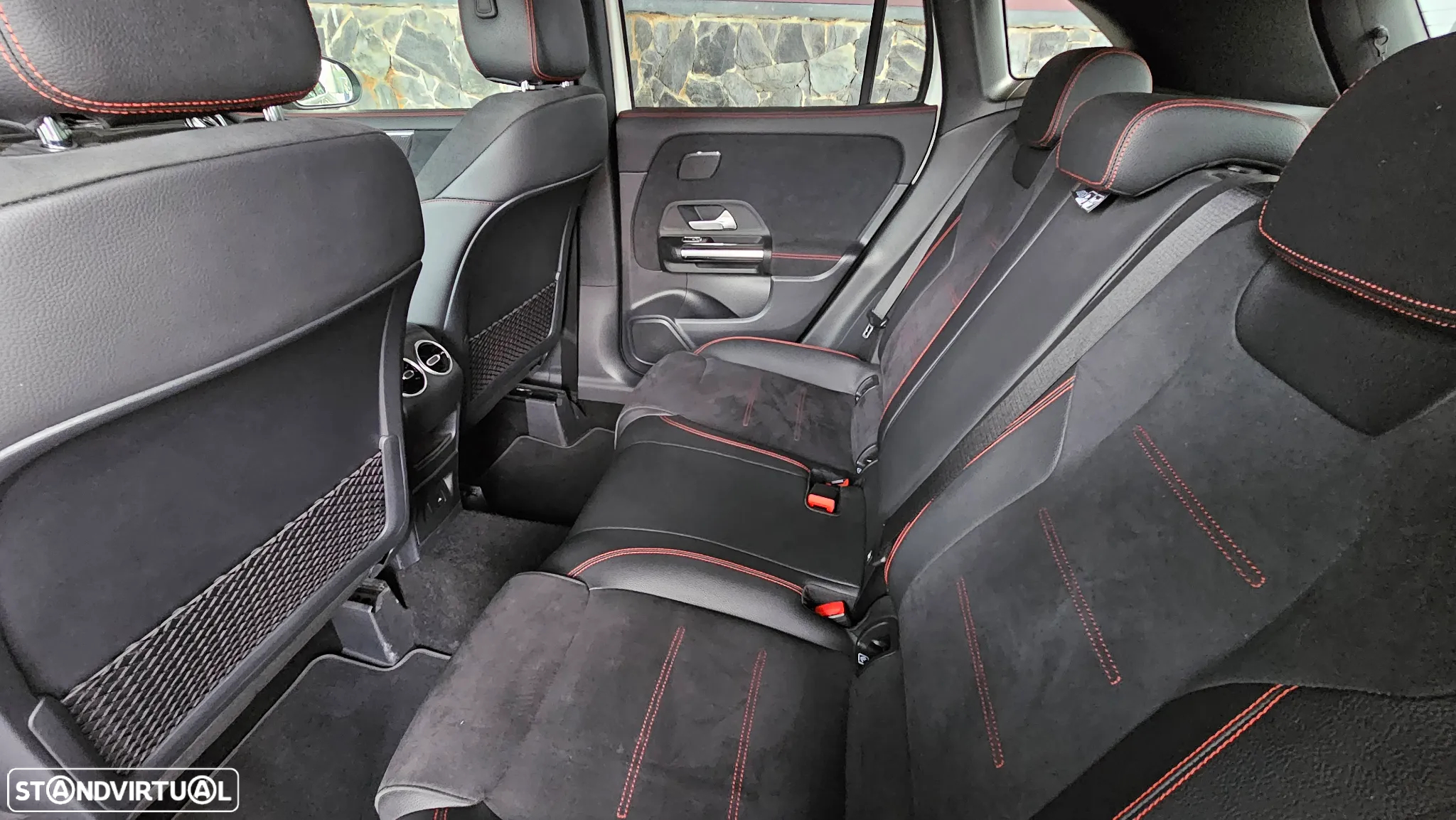 Mercedes-Benz GLA 250 e AMG Line - 57