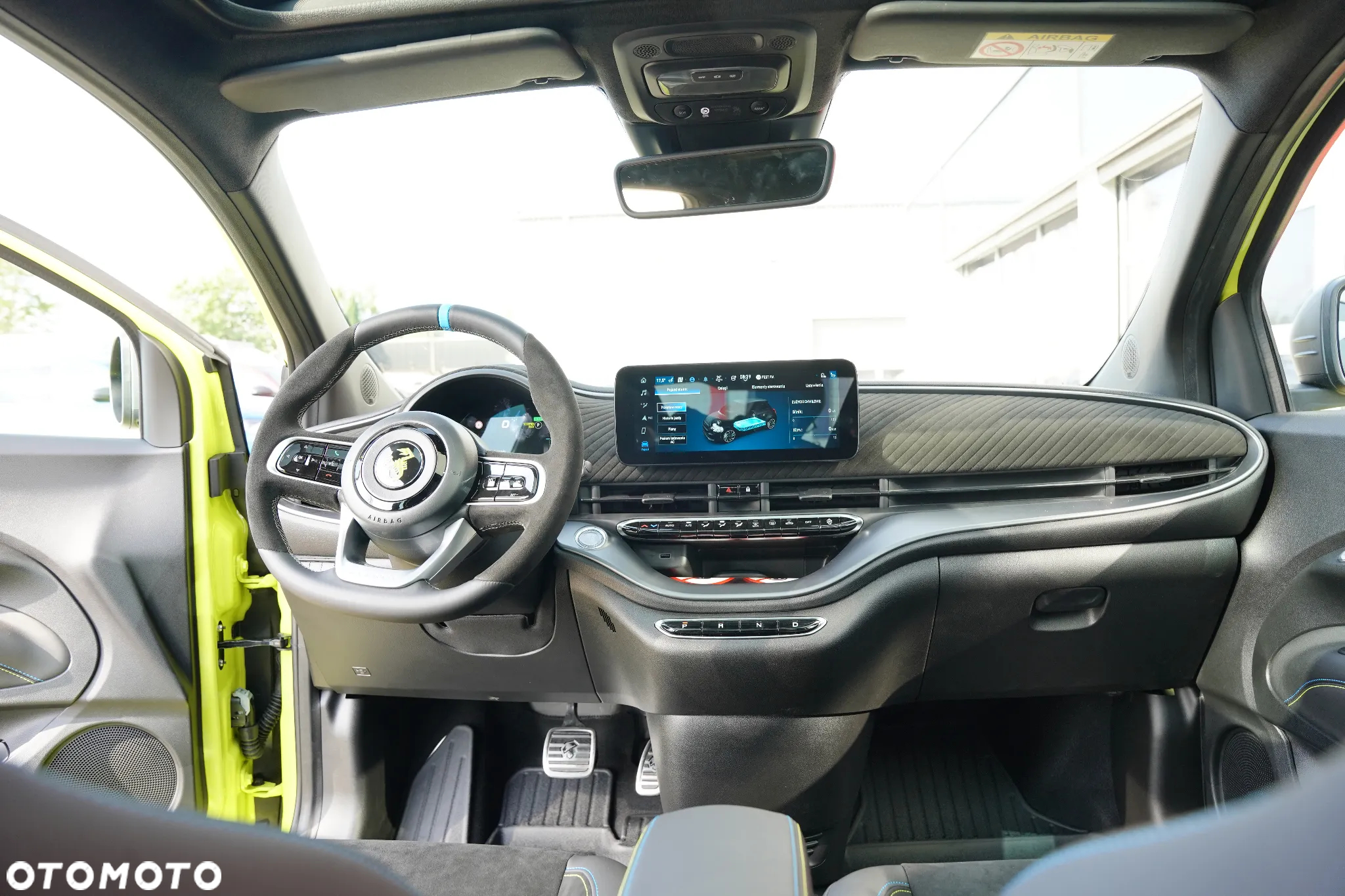 Abarth 500e - 16