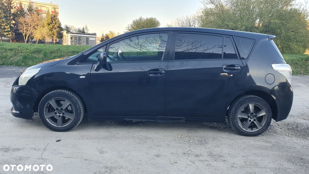 Toyota Verso 2.0 D-4D Executive - 10