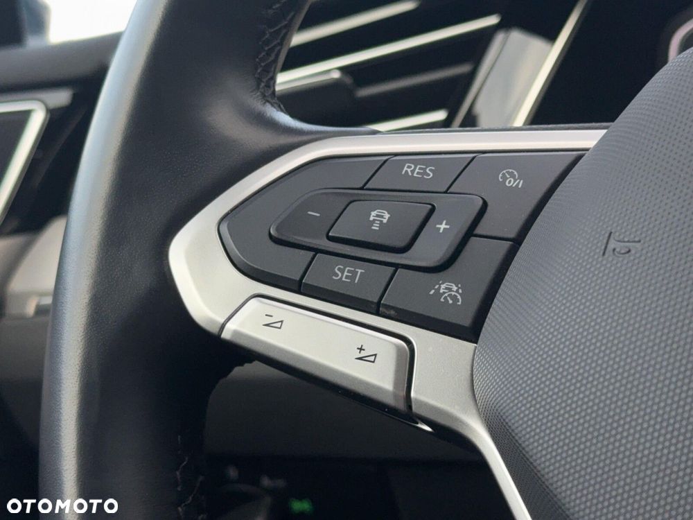 Volkswagen Passat 2.0 TSI Elegance DSG - 18