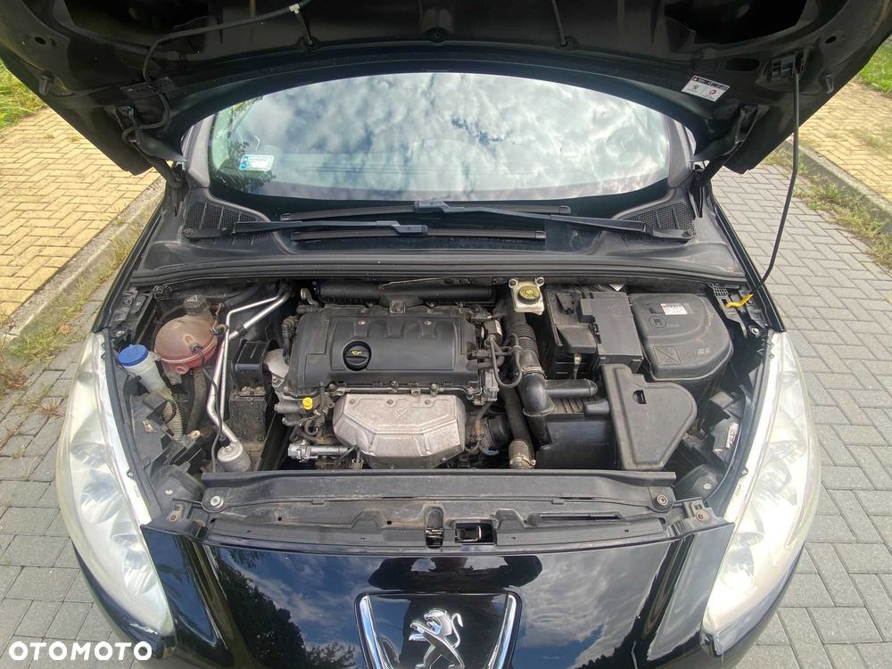 Peugeot 308 - 5