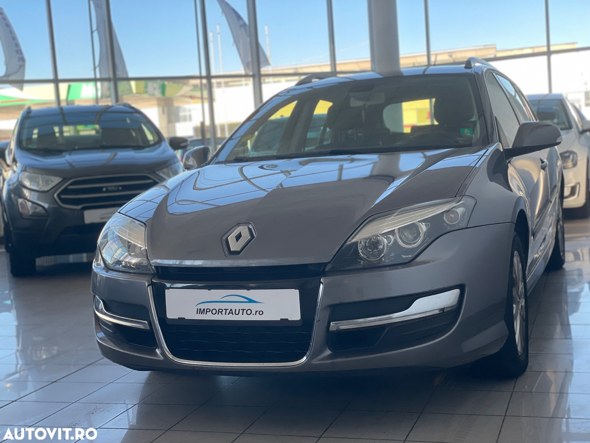 Renault Laguna dCi 110 FAP Emotion - 3