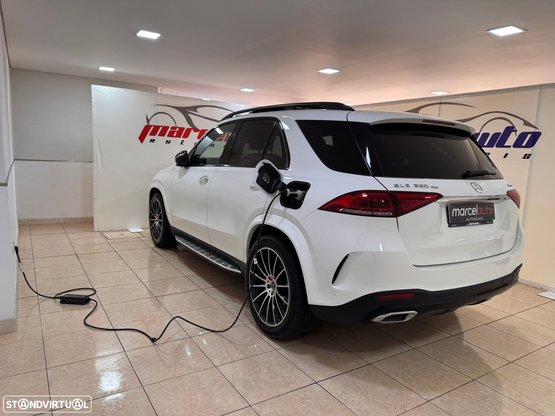 Mercedes-Benz GLE 350 de 4Matic - 11